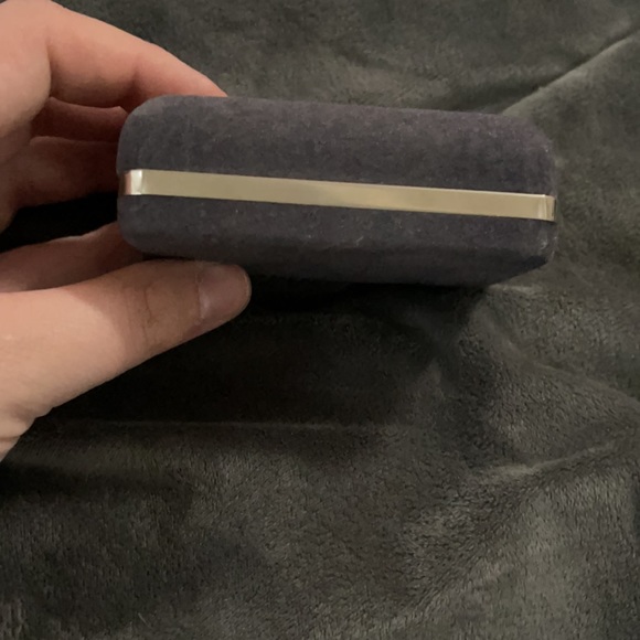 Meeting Street Gold Knot Cuff Links - Picture 3 of 5